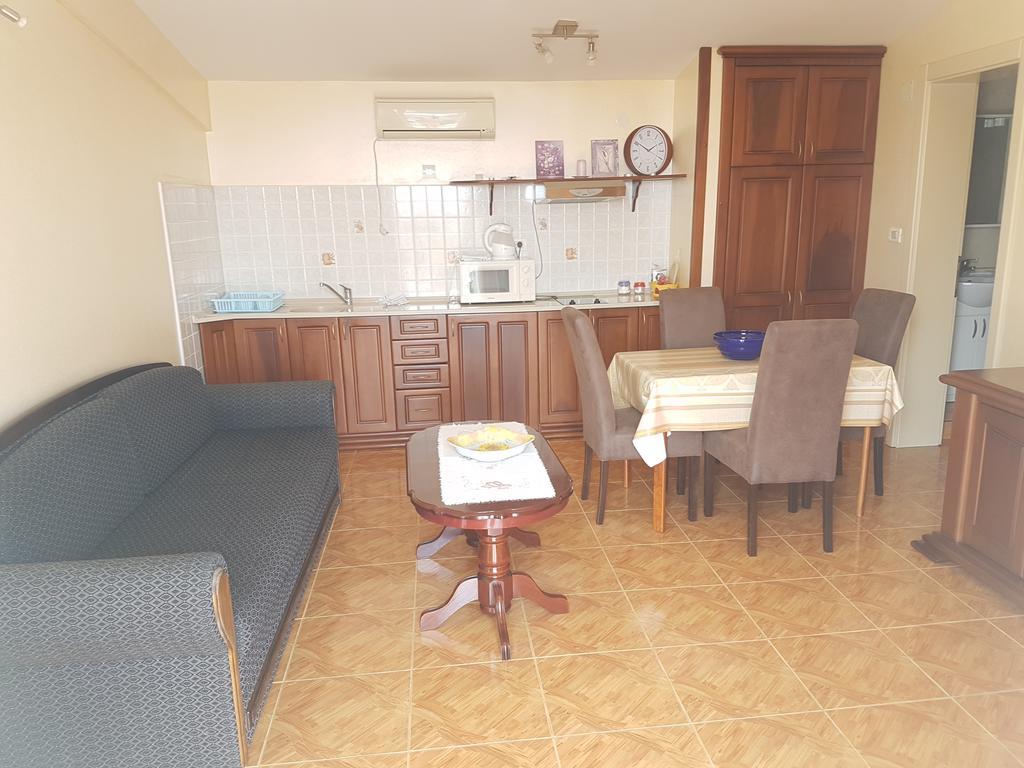 Apartments Nensy Bar Ngoại thất bức ảnh